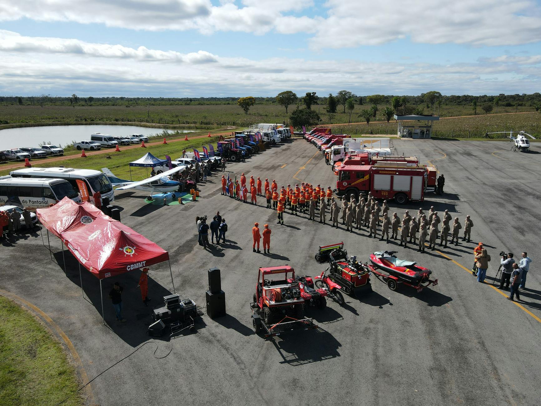 강원 화천 산불 발생: 헬기와 차량으로 긴급 진화 중
