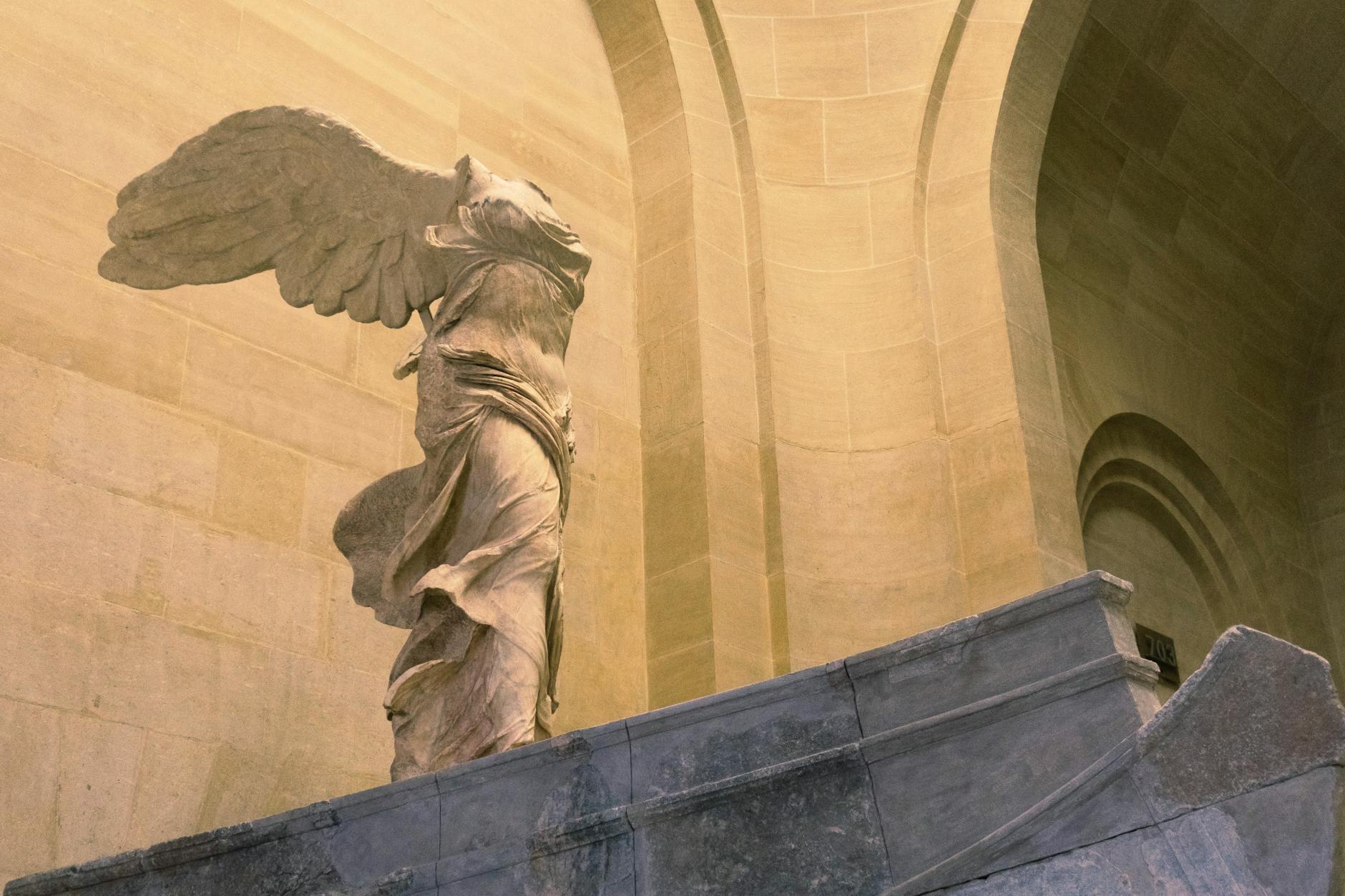 니케와 GS25의 혁신적 콜라보: 머스탱 사장의 목소리가 울려퍼지는 매장 featured image 254