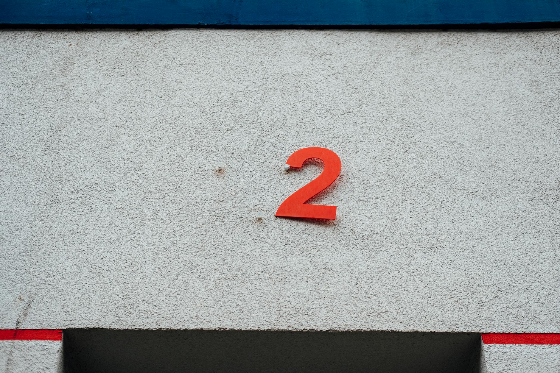 아르테미스 2호 화상 교신 공개: 우주에서 본 경이로운 지구