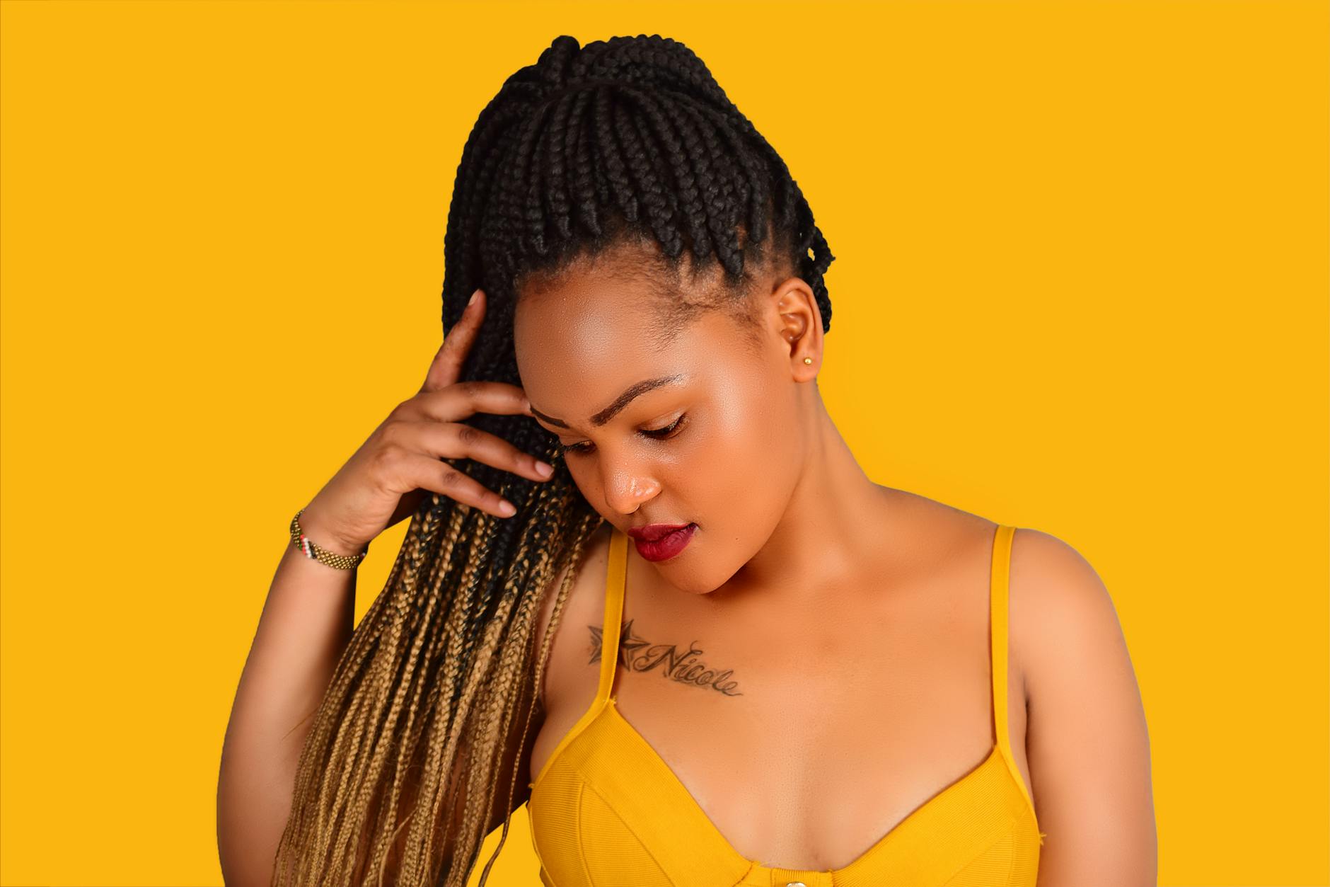 태연 고모뻘 키야의 미모 비결: '원래 예쁜 사람은 다 언니' - 놀토 스페셜 featured image 883