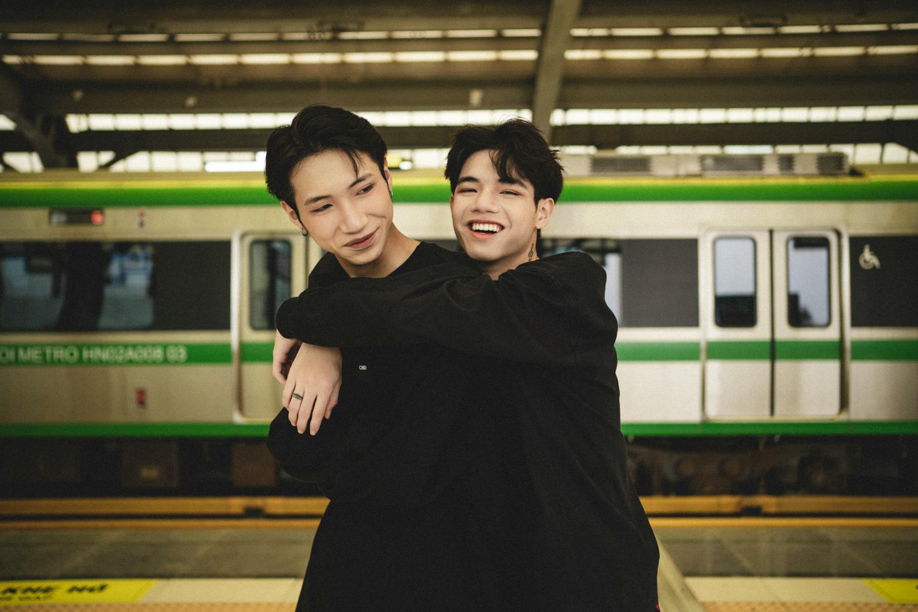 김신영 고정 출연으로 기대되는 '아는 형님' 이기광, 산들, 성한빈, 소유의 매력 featured image 79