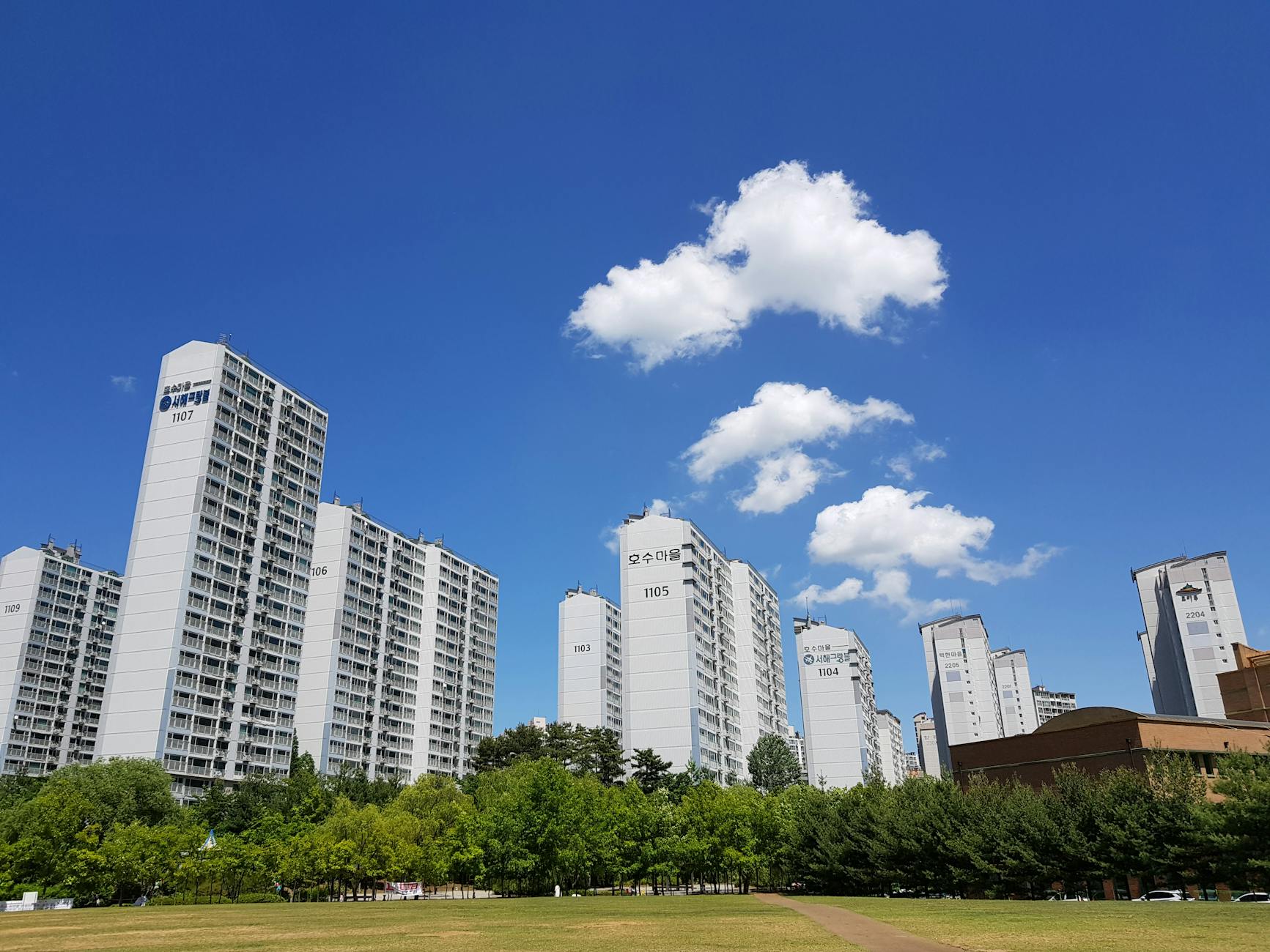 홍창기와 박해민의 안타 행진, 염갈량 감독의 감사 인사로 완성된 주말 3연승 featured image 61