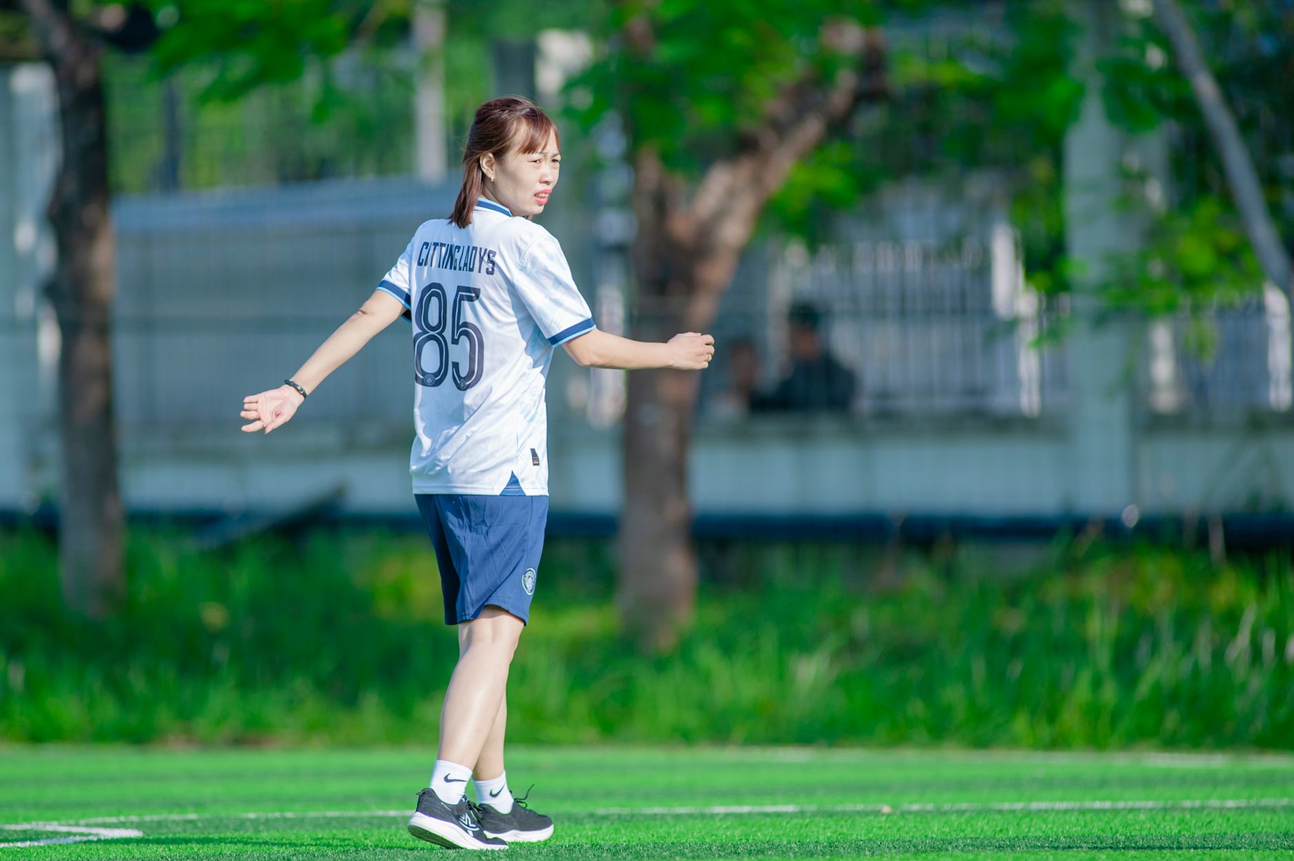 김윤하 포토 기사: 실수에 대한 반응과 팬들과의 소통 featured image 160