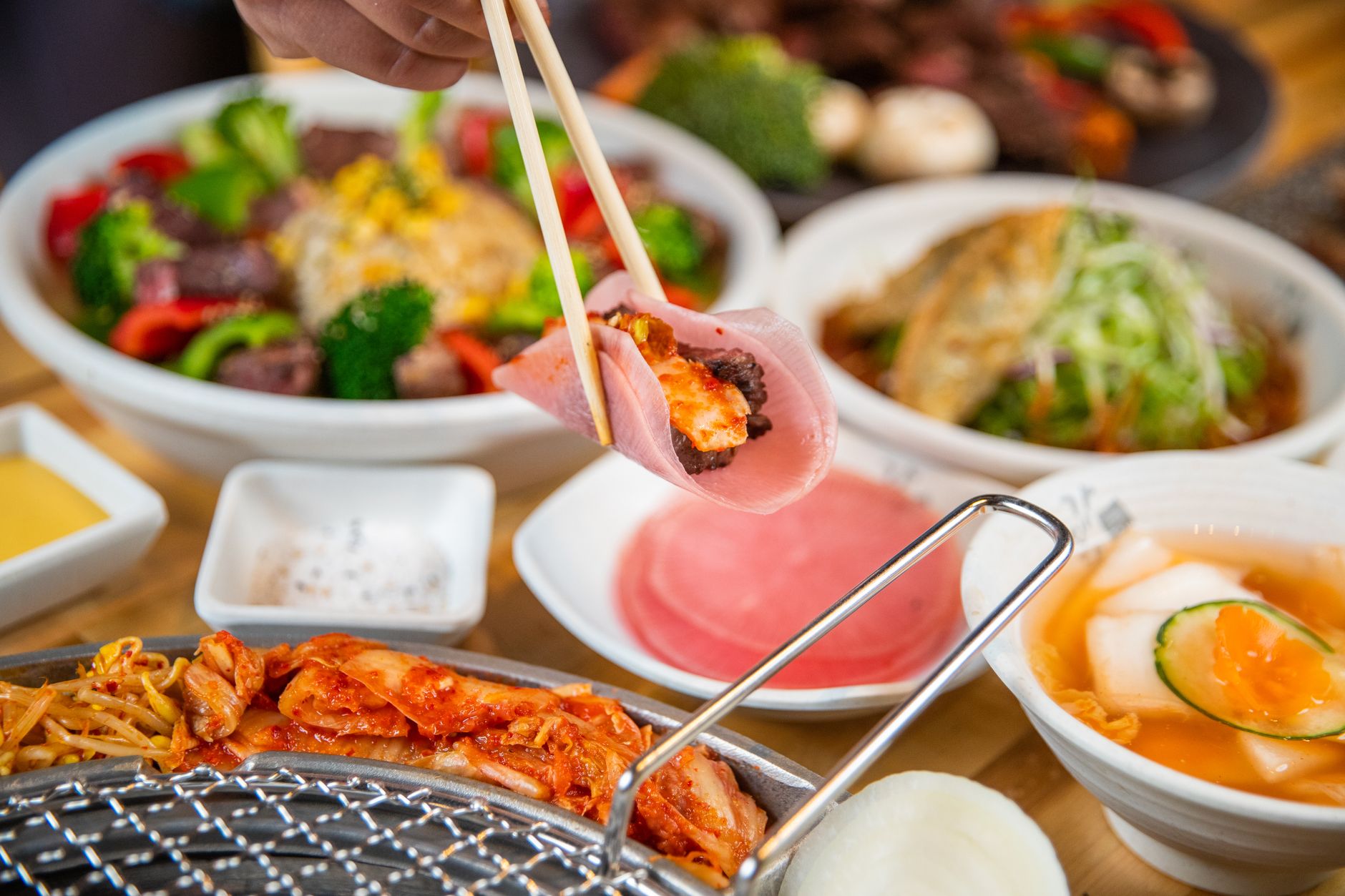 유튜버 인맥팔이 논란: 돈과 가치 판단 부족의 깊은 반성 featured image 210