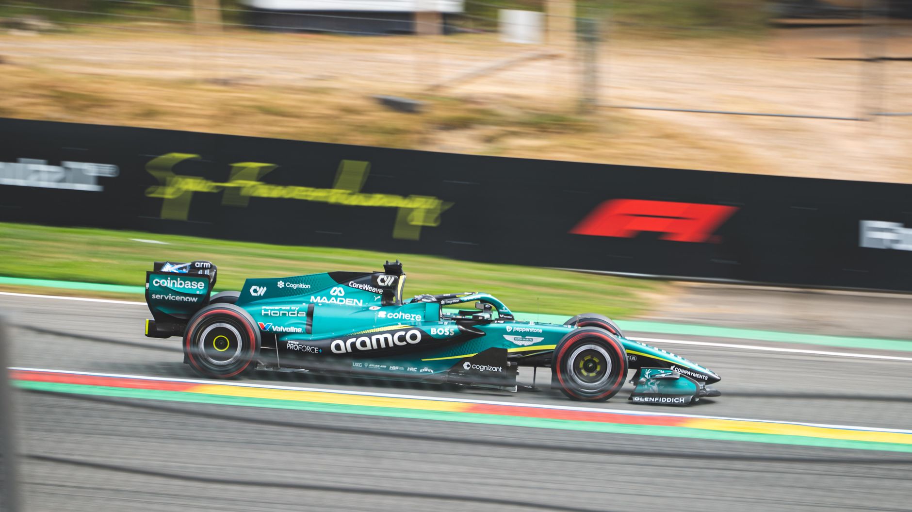 2026 F1 이탈리아 GP: 러셀, 해밀턴과 베르스타펜을 제치고 파이널 연습 세션 1위 featured image 209